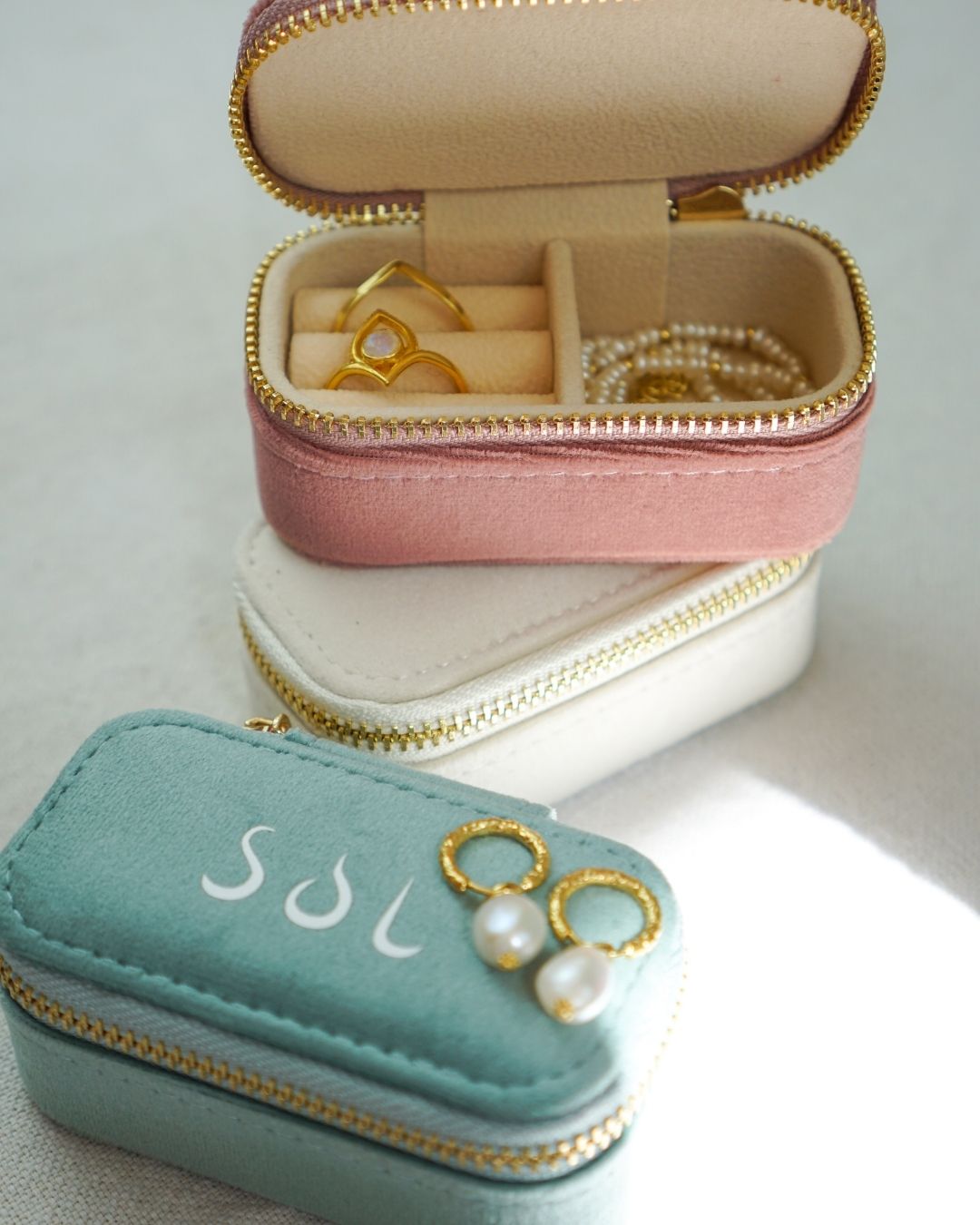 Daisy Schmuckkästchen/ Reiseetui (mintgrün/beige/dusty pink/violett)