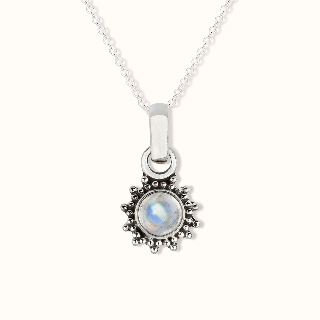 Indische Sonne Mondstein Charm Silber