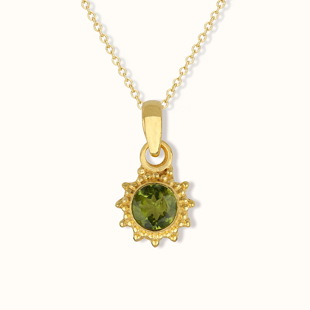 Indische Sonne Peridot Charm Golden
