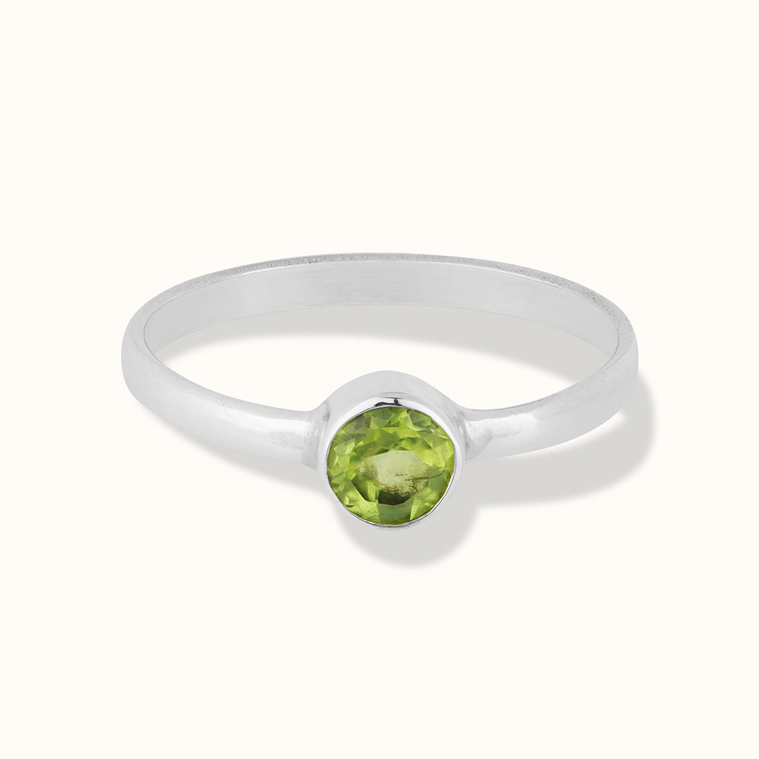 Una Peridot Ring Silber