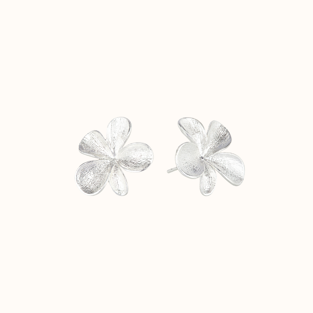 Frangipani Ohrstecker Silber