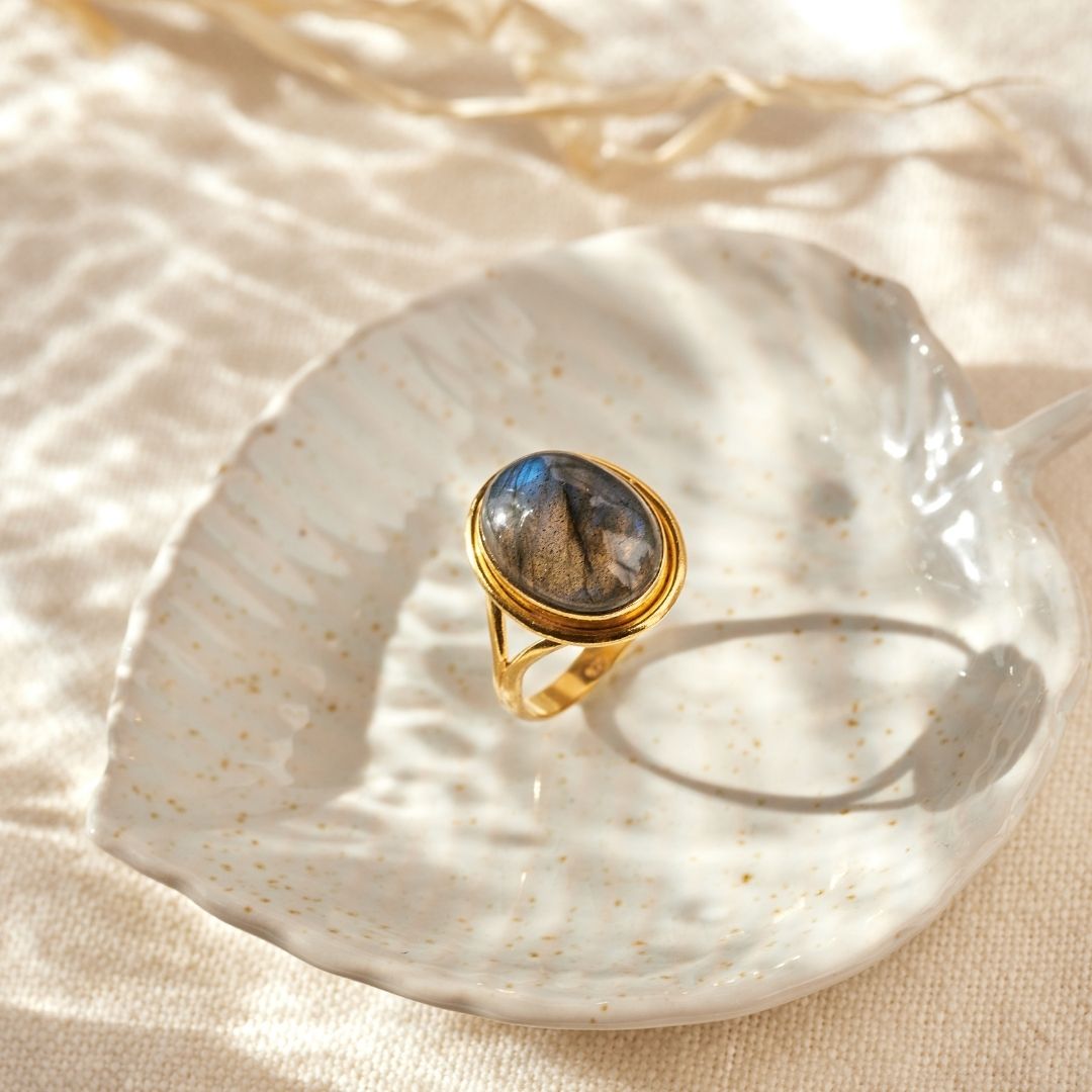 Aylin Labradorit Ring Golden