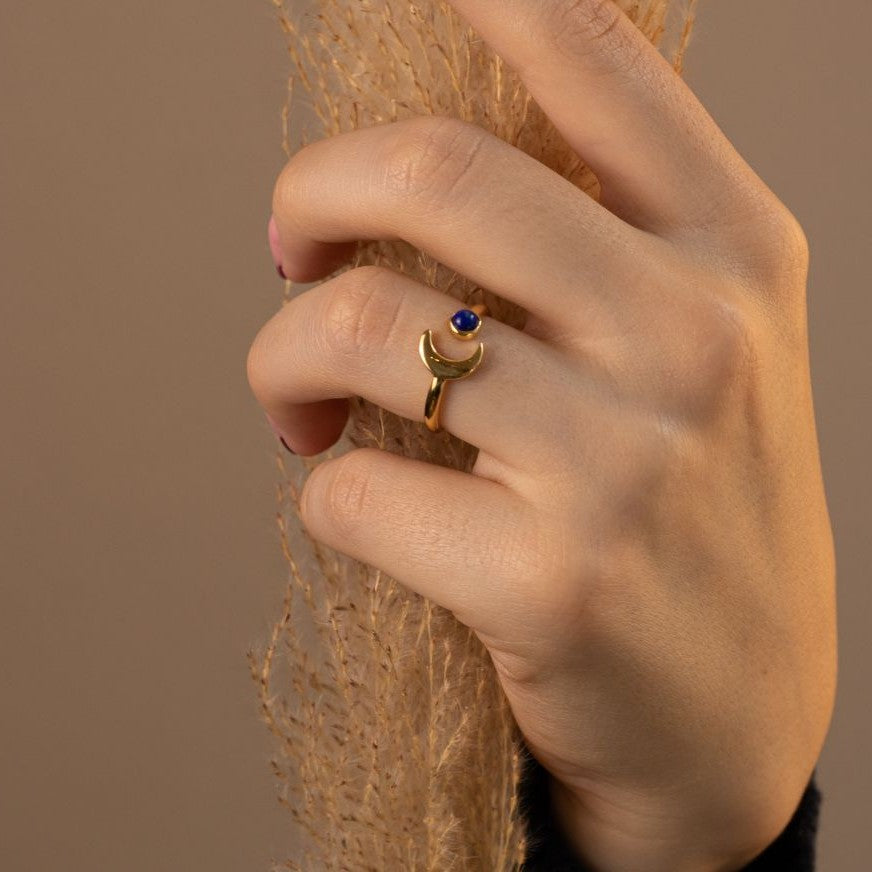 Luna Lapislazuli Ring Golden