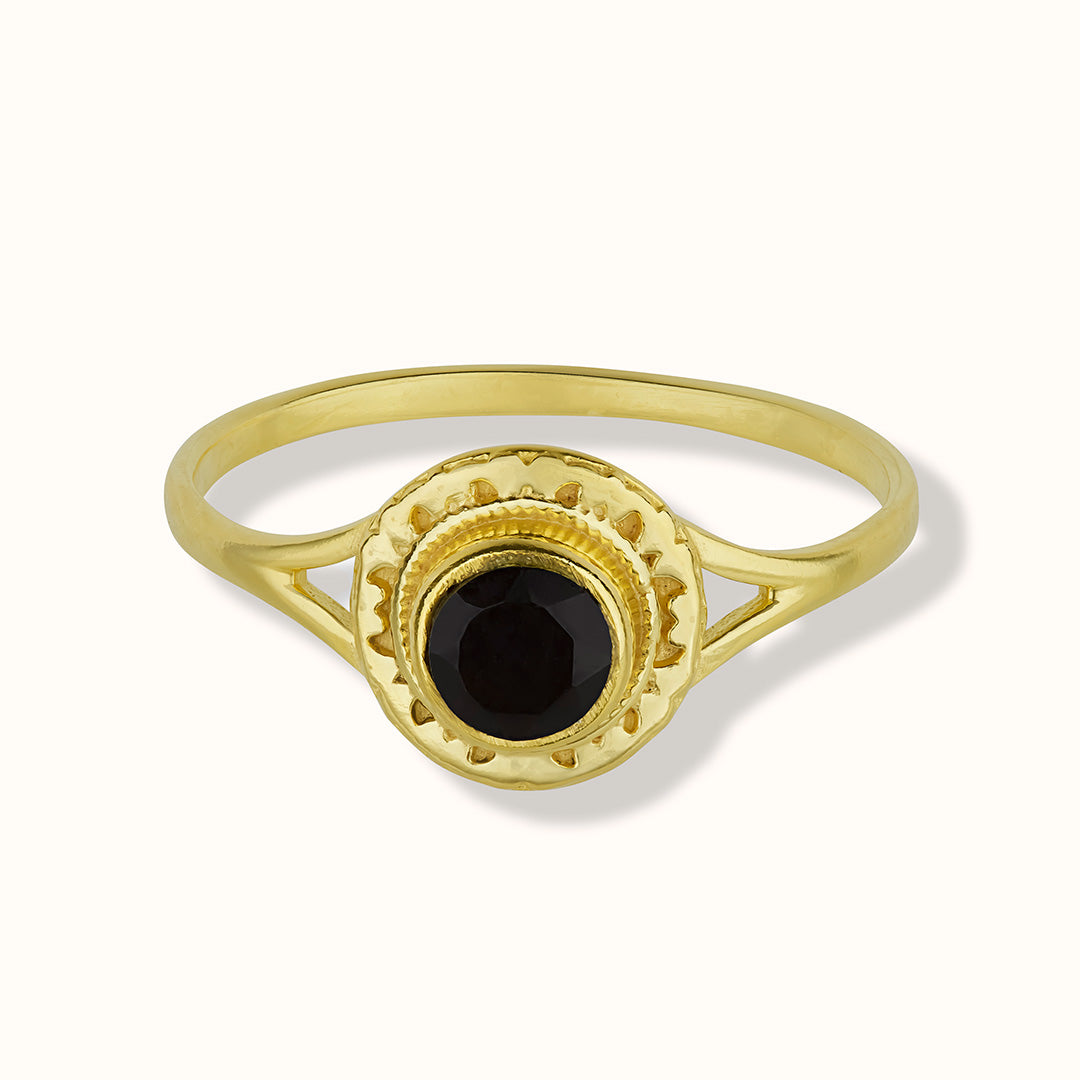 Inka Onyx Ring Golden
