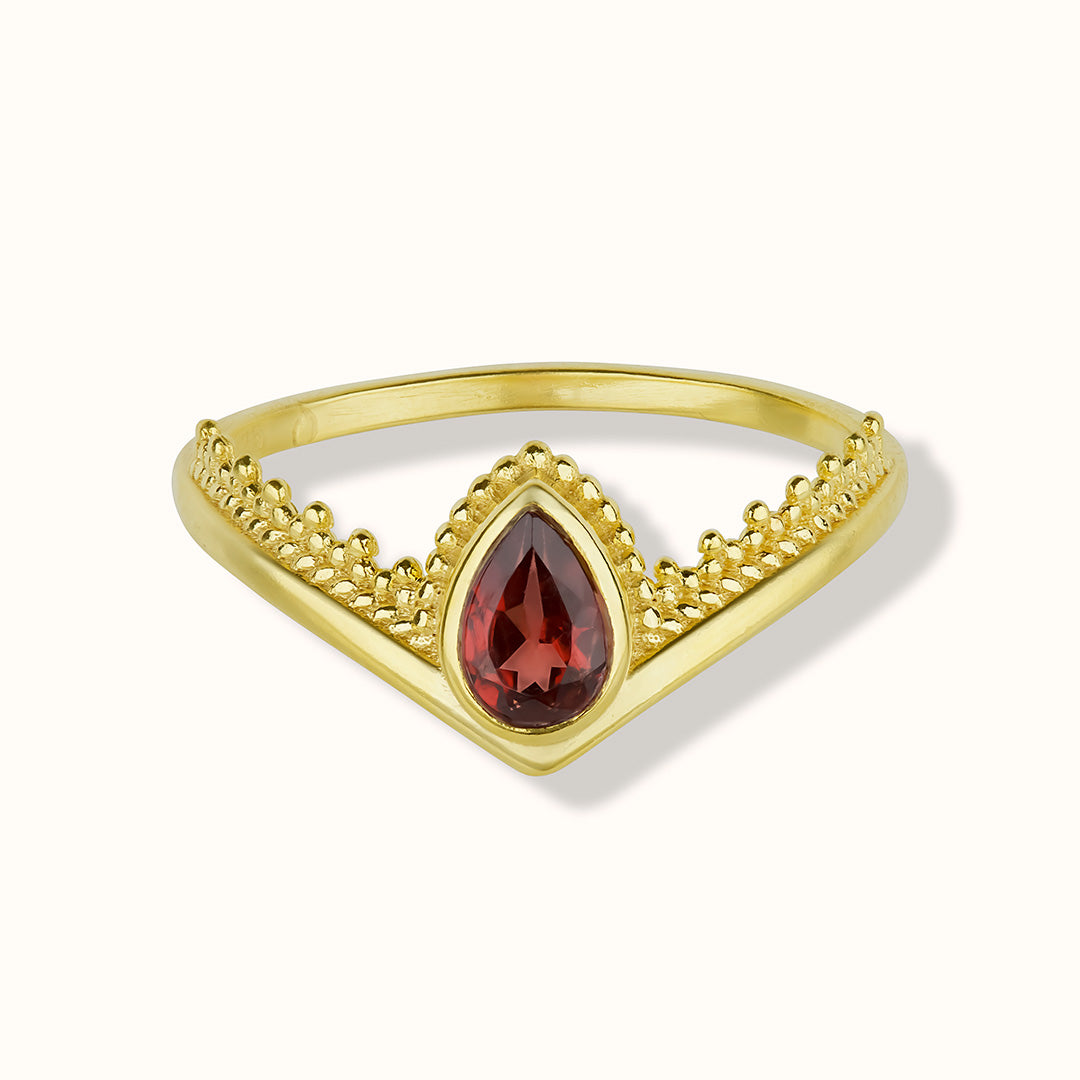 Tiara Granat Ring Golden