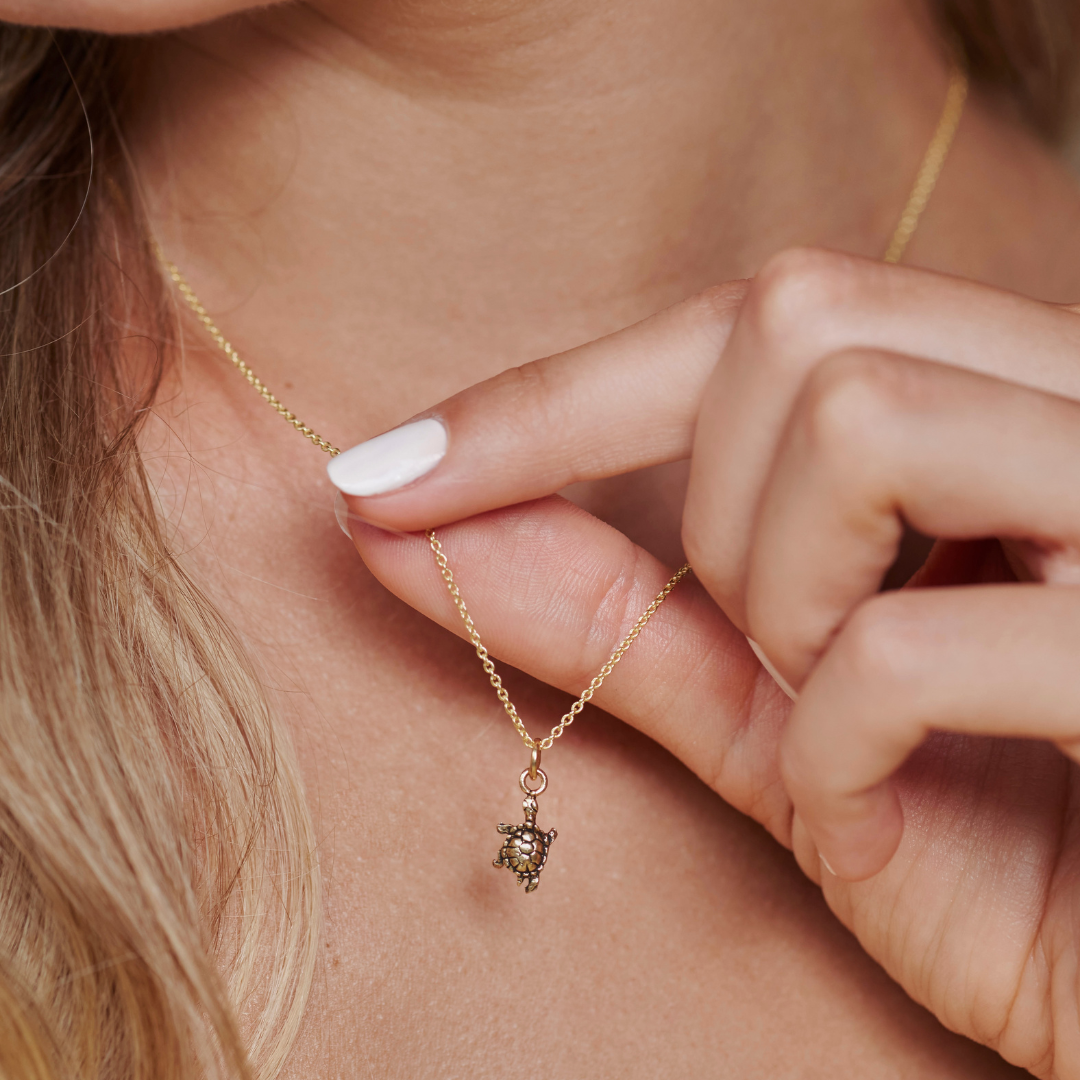 Amai Charm Golden