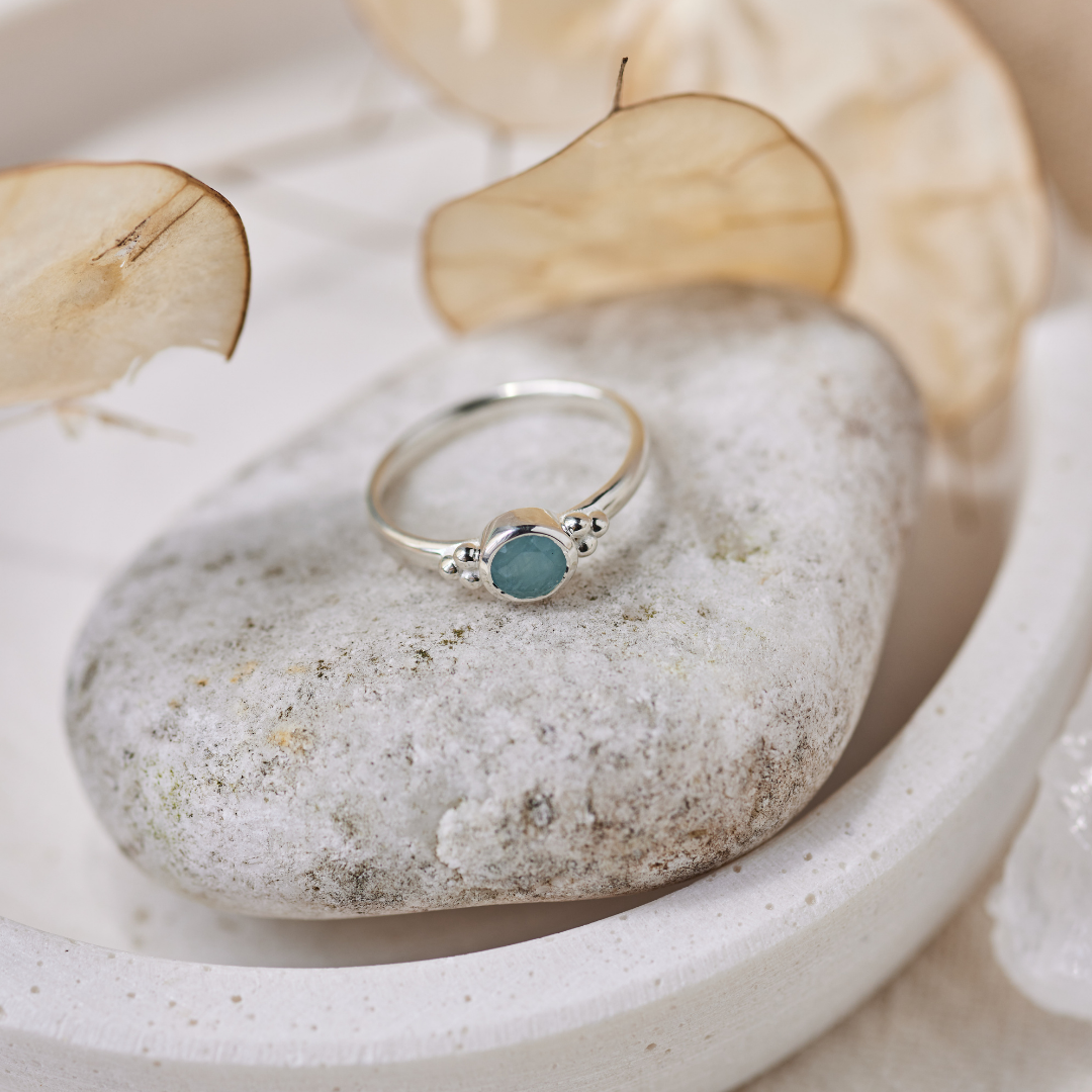 Ava Aquamarin Ring Silber