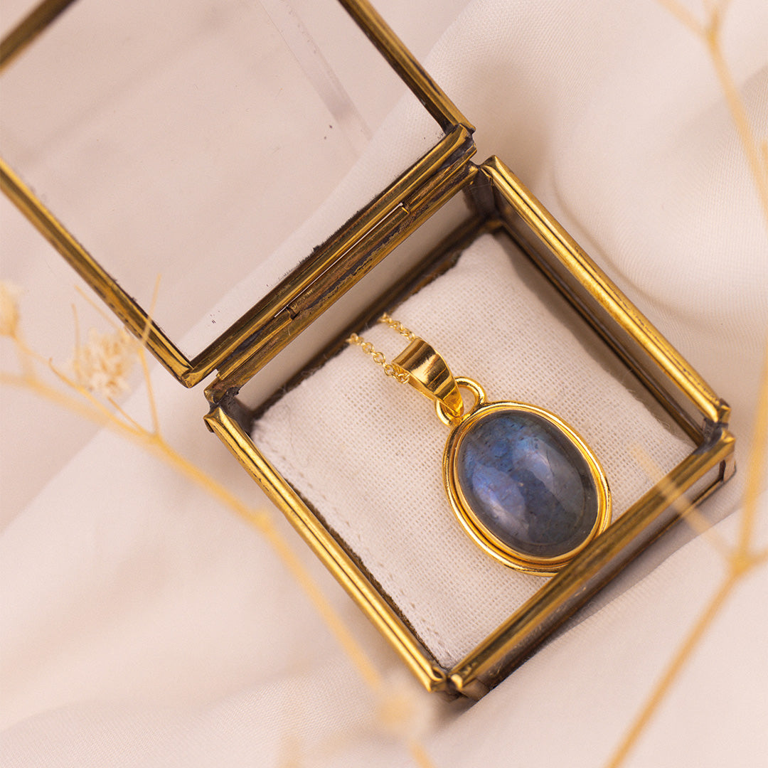 Aylin Labradorit Charm Golden - Spirit of Liebs