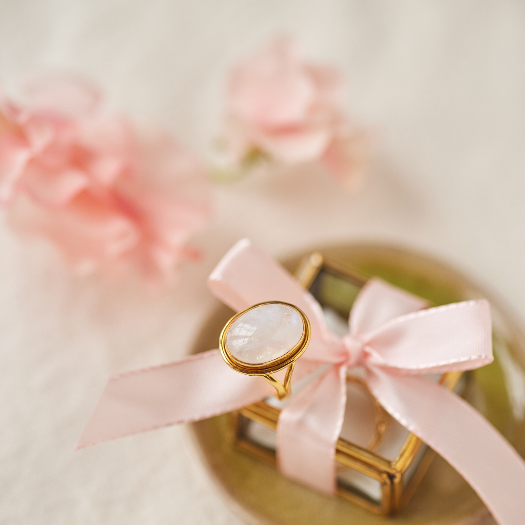 Aylin Mondstein Ring Golden