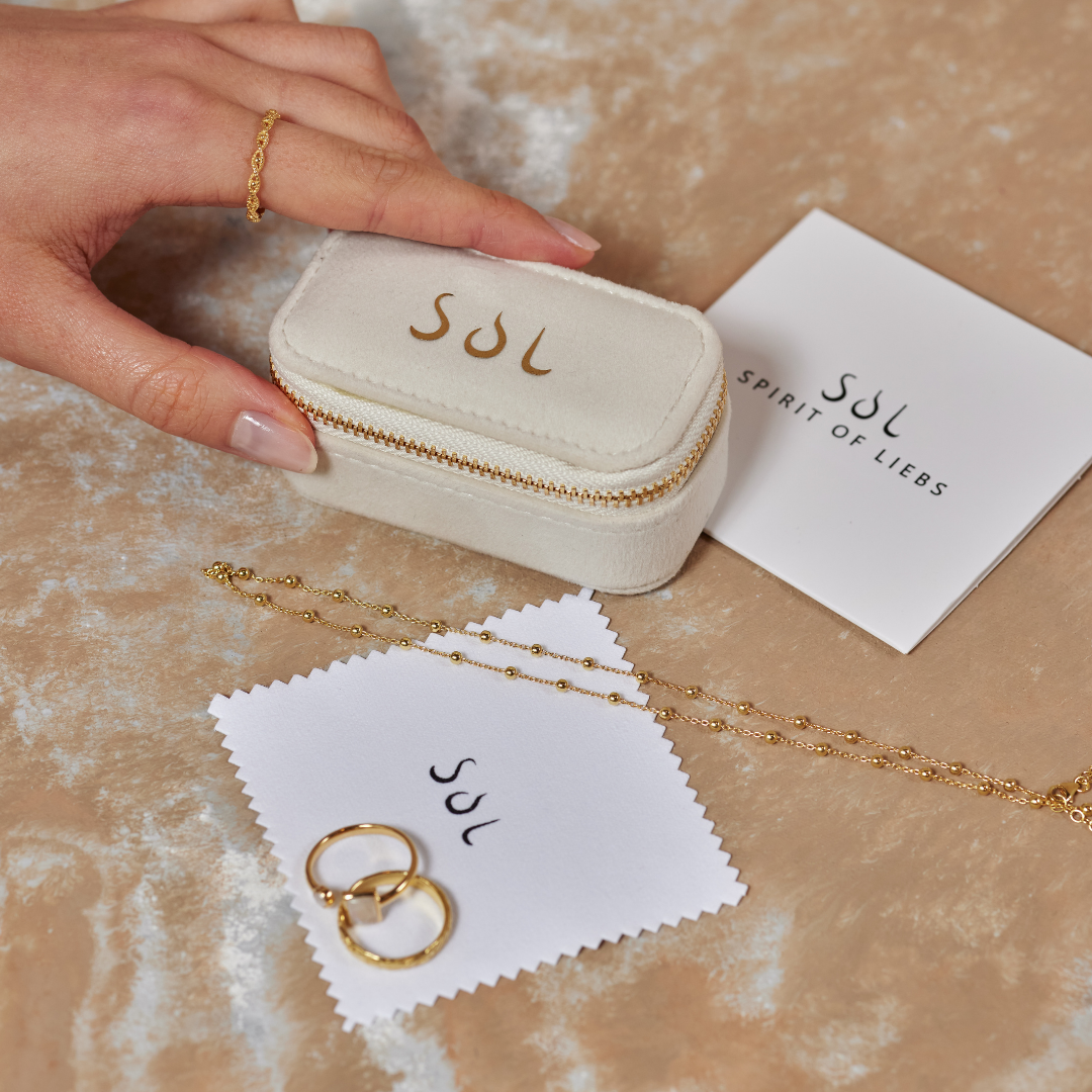 Kosmos Kette Golden