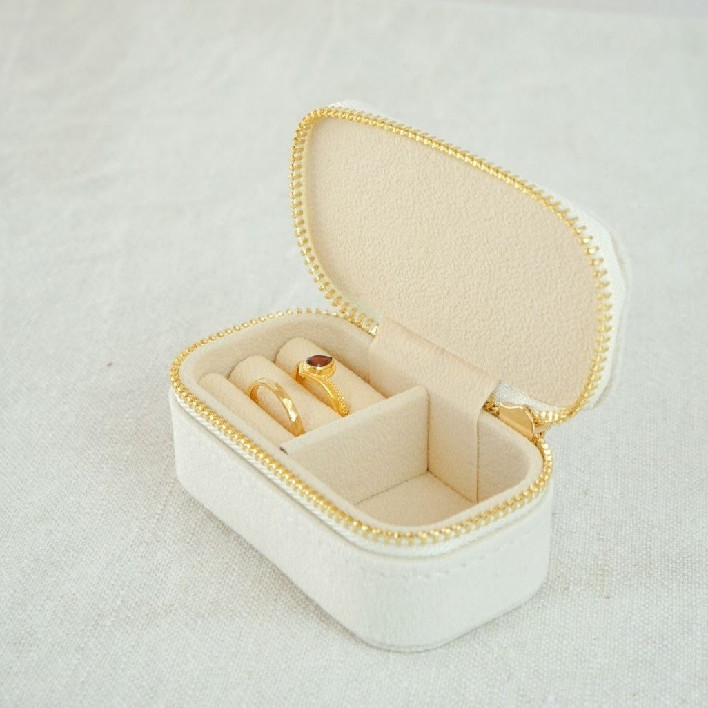 Daisy Schmuckkästchen/ Reiseetui (beige)