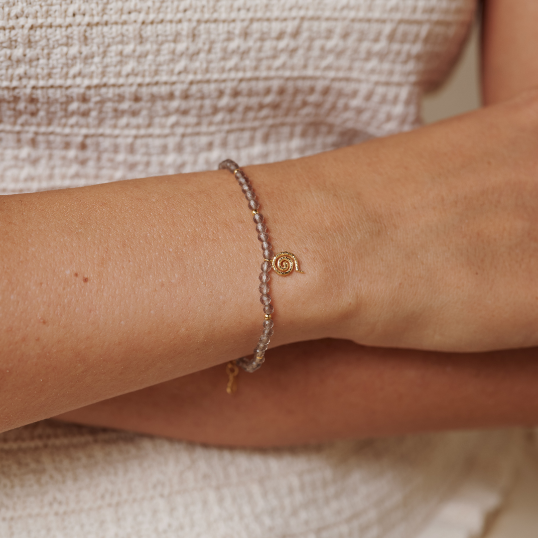 "Echoes of the Universe" Rauchquarz Armband Golden