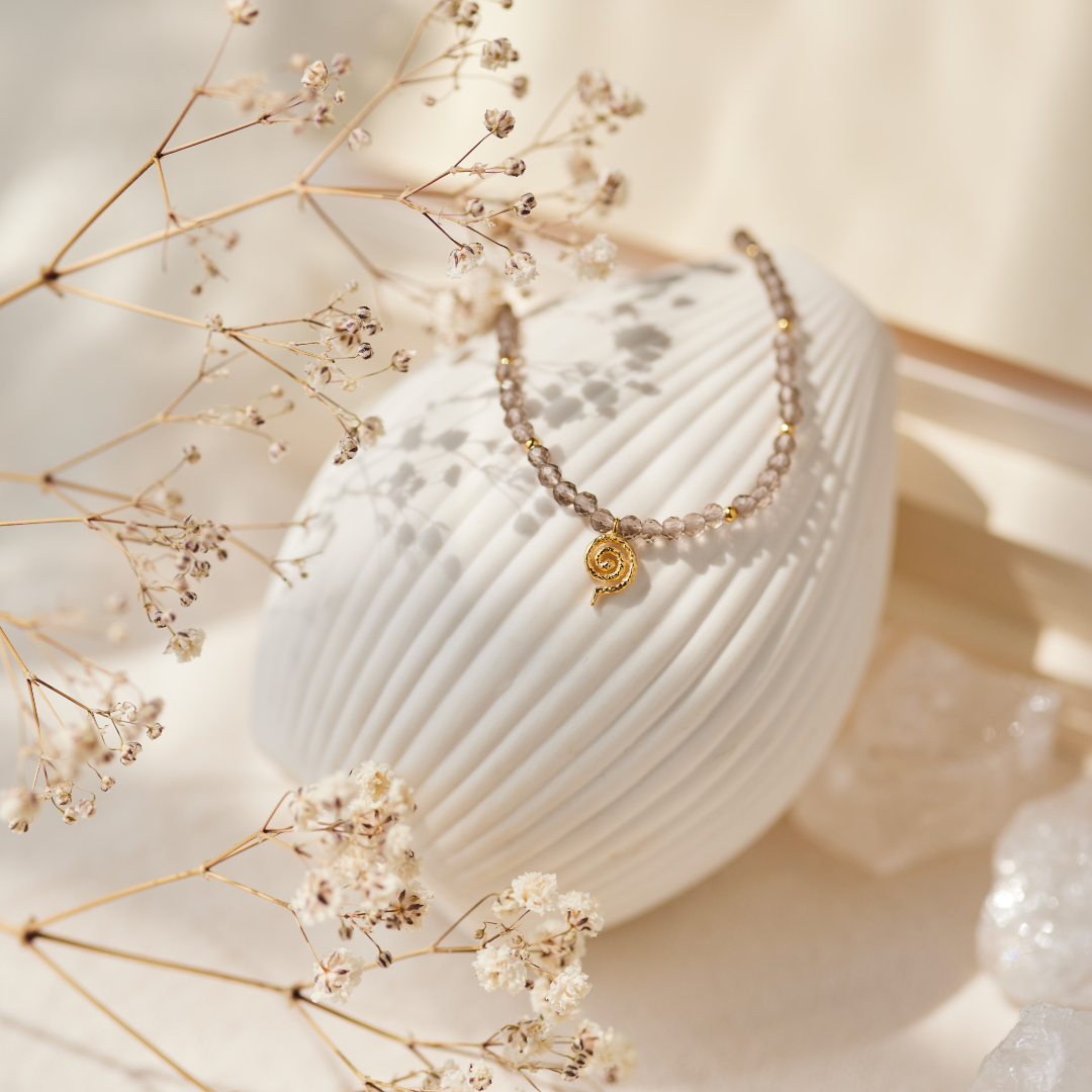"Echoes of the Universe" Rauchquarz Armband Golden
