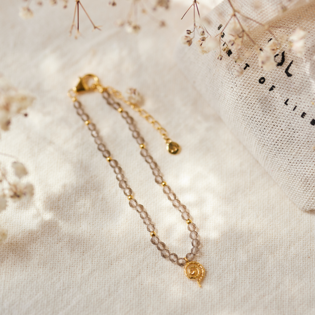 "Echoes of the Universe" Rauchquarz Armband Golden