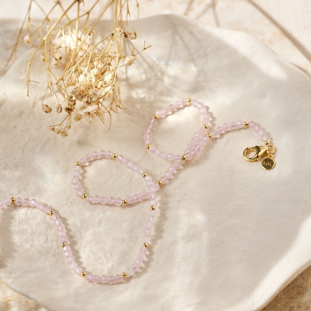 "I am loved" Rosenquarz Kette Golden