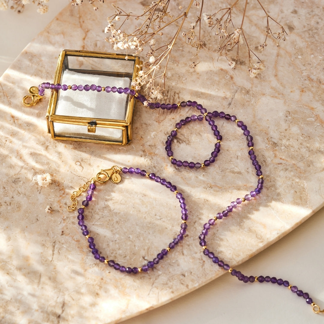 "Own Your Light" Amethyst Kette Golden (Weltfrauentag Limited Edition)