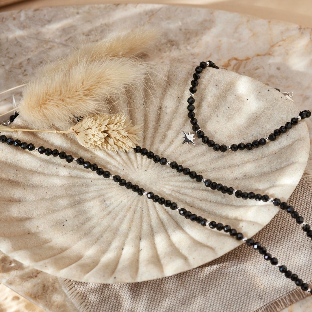 “I feel protected” Onyx Silber Set