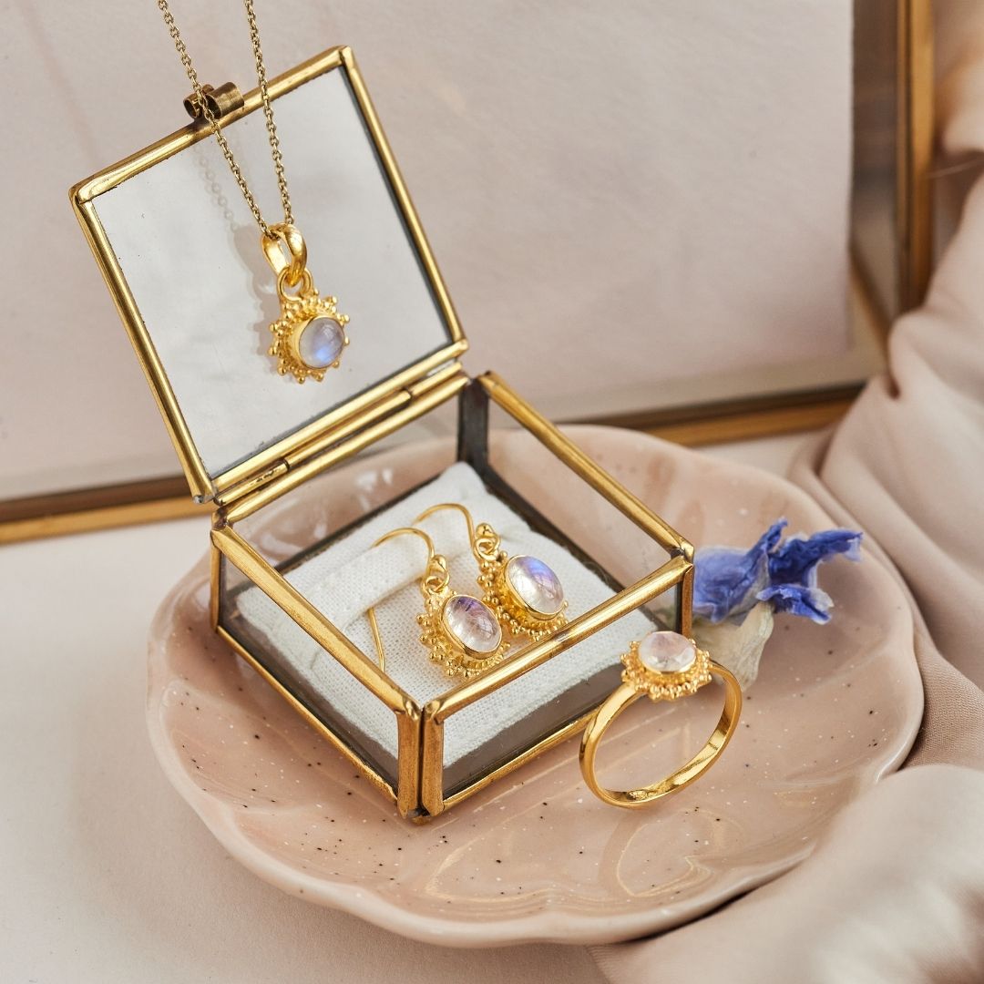 Indische Sonne Mondstein Golden Set