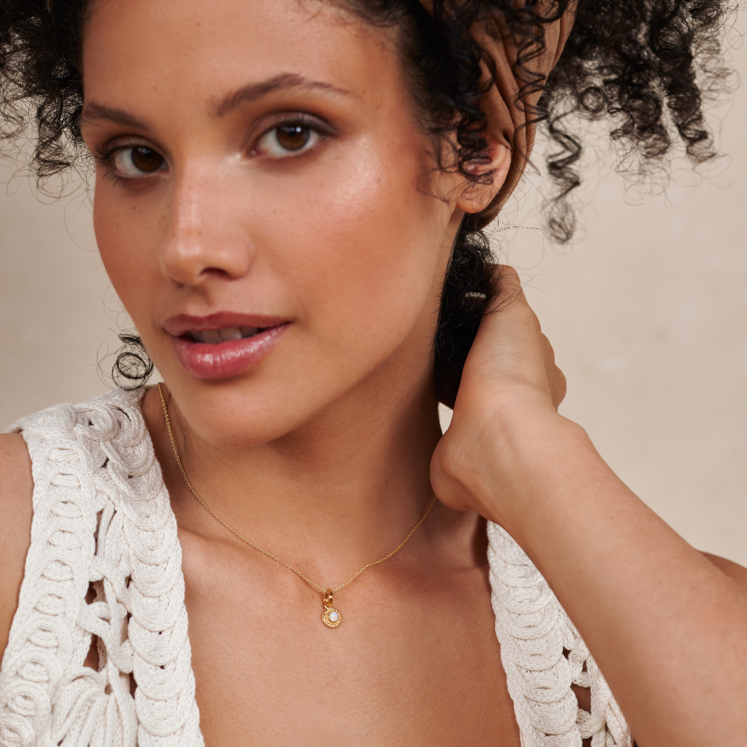 Inka Mondstein Charm Golden