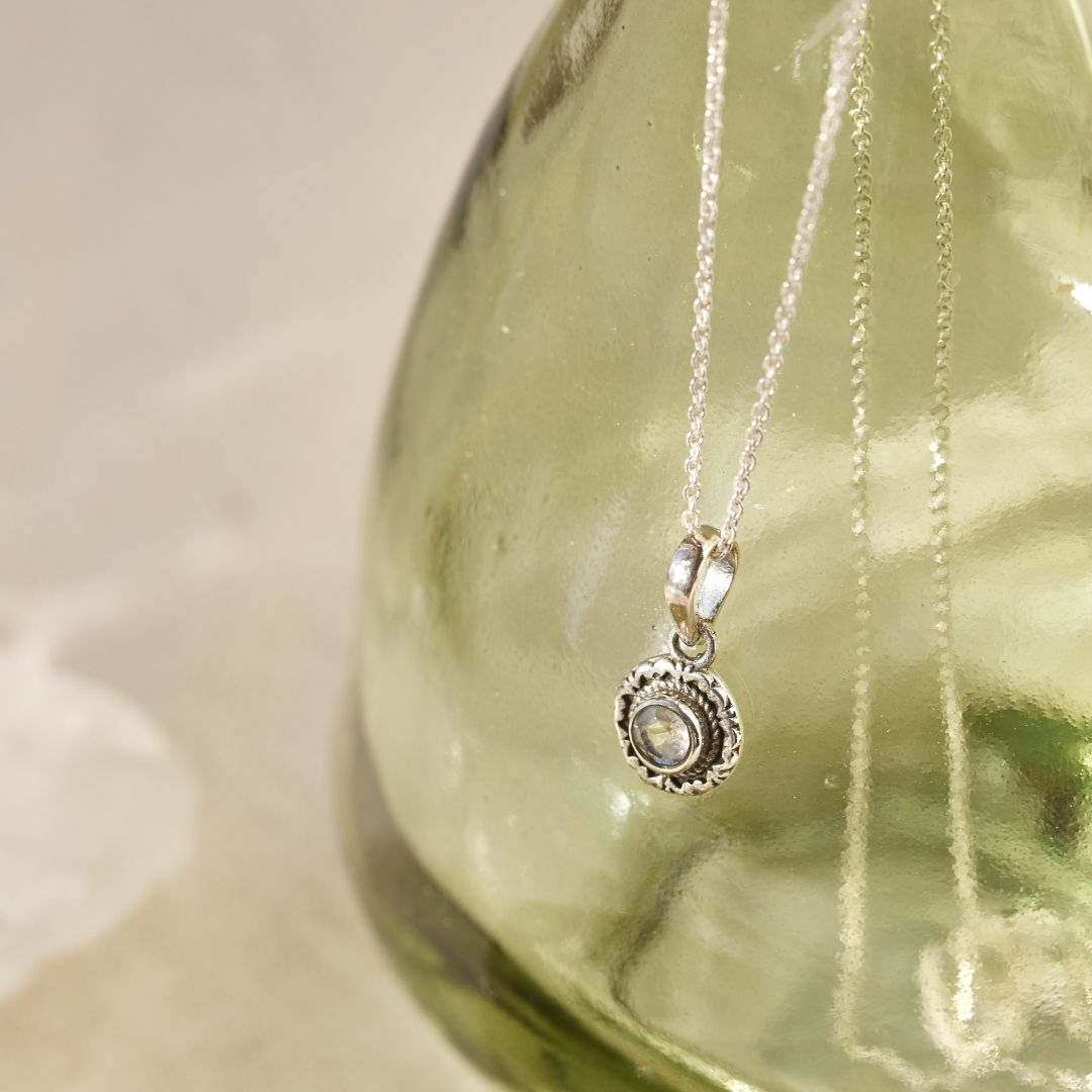 Inka Mondstein Charm Silber