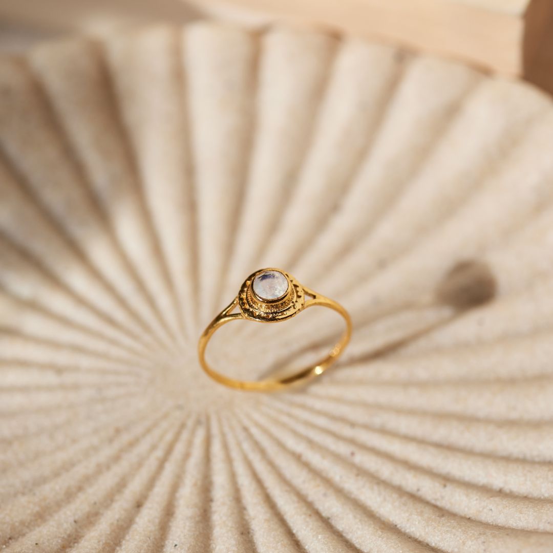 Inka Mondstein Ring Golden