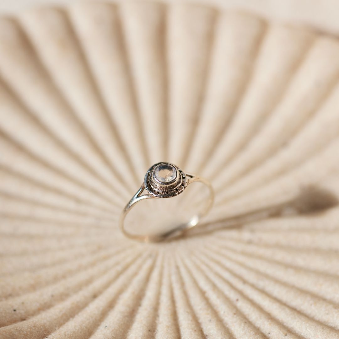 Inka Mondstein Ring Silber
