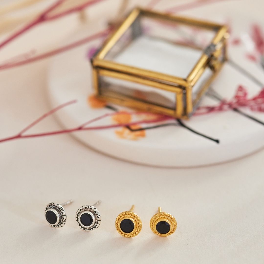Inka Onyx Ohrstecker Golden
