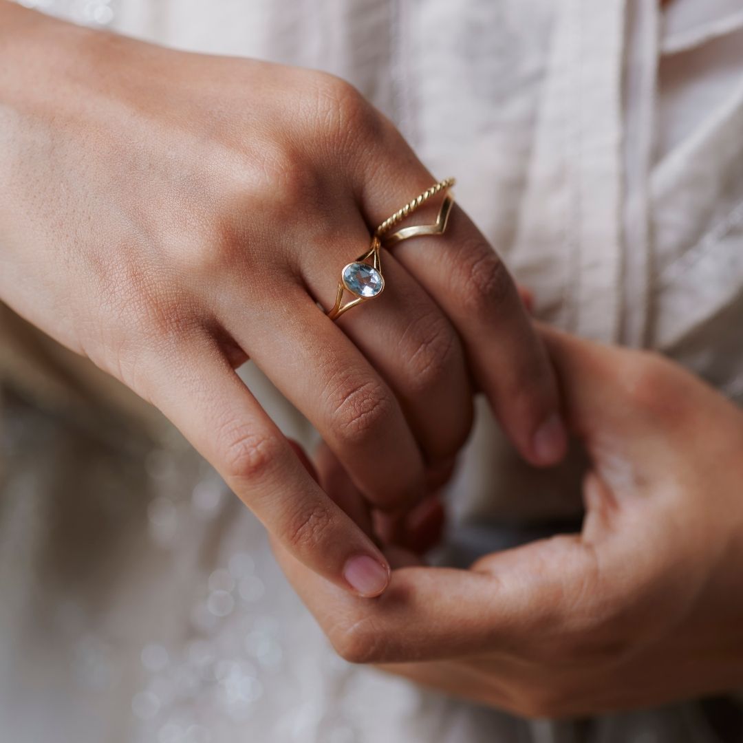 Kaleo Topas Ring Golden Set