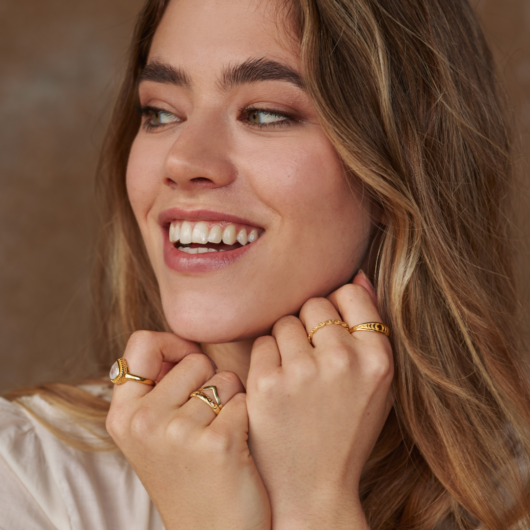 Cleo Ring Golden