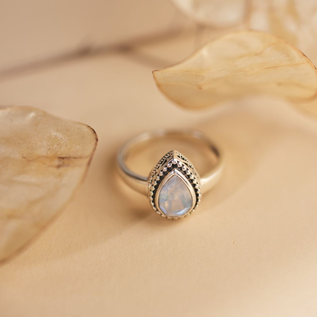 Lalea Mondstein Ring Silber