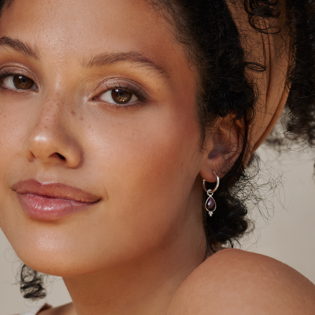 Luna Granat Hoops Silber