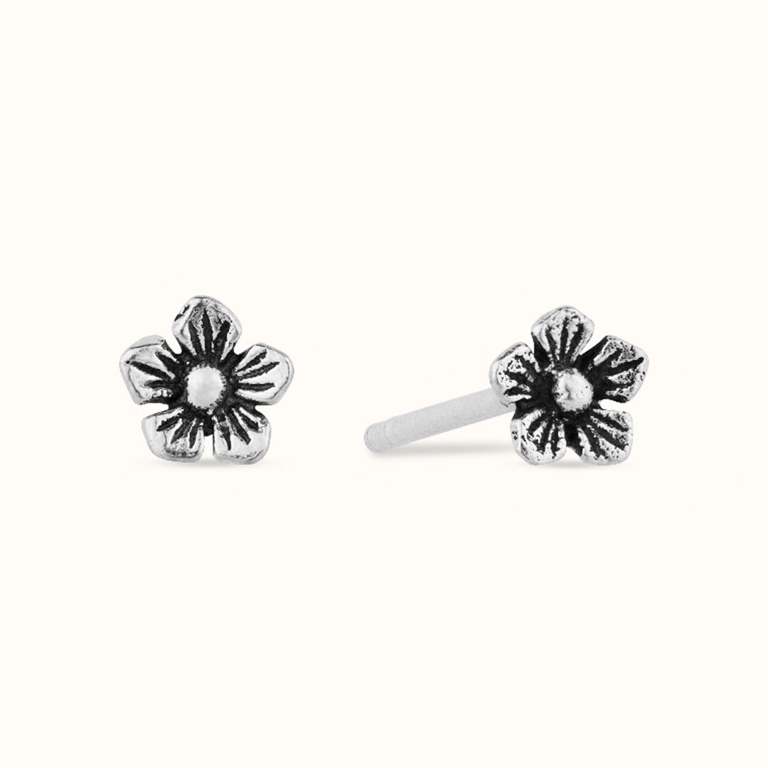 Mini Blümchen Ohrstecker Silber