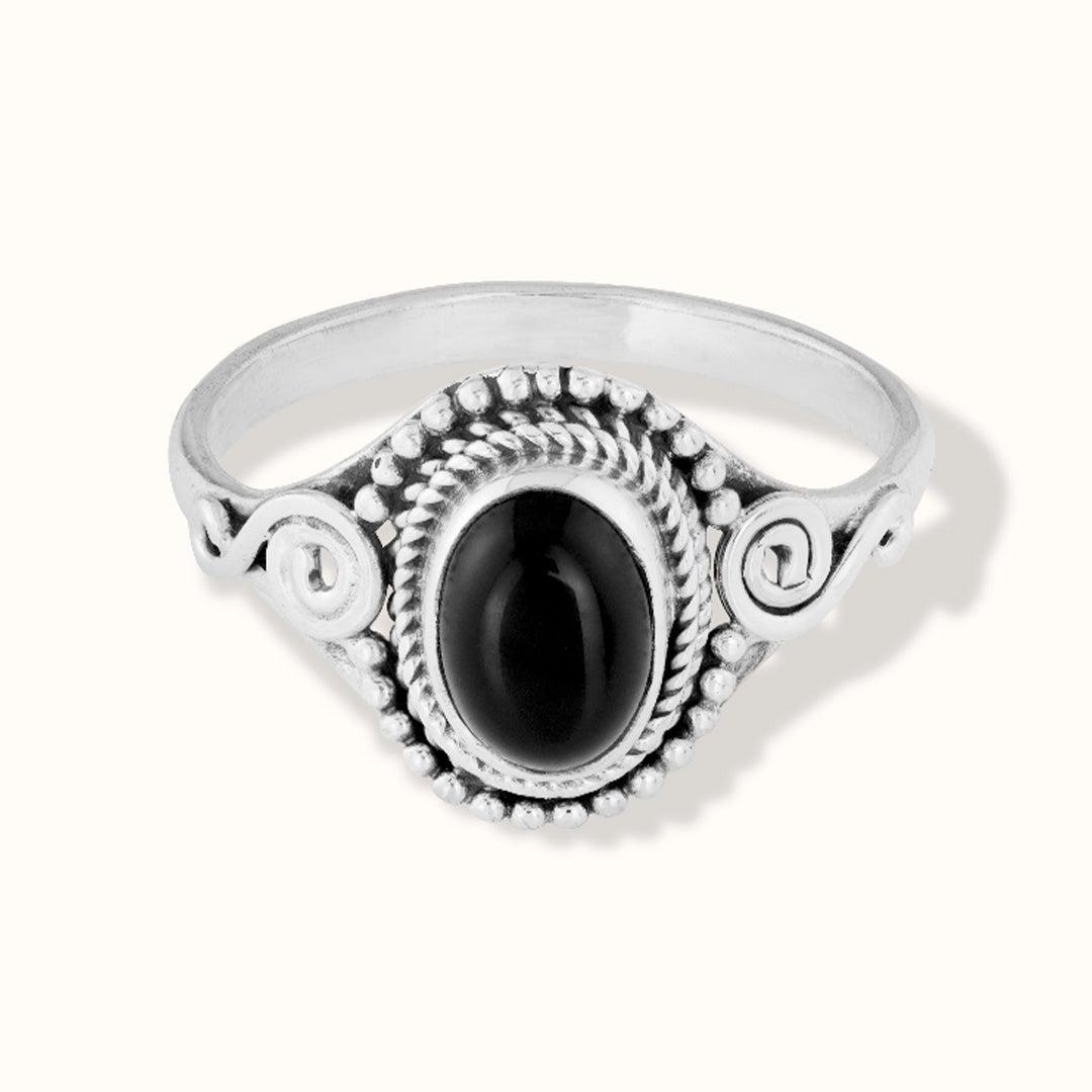 Nirmala Onyx Ring Silber