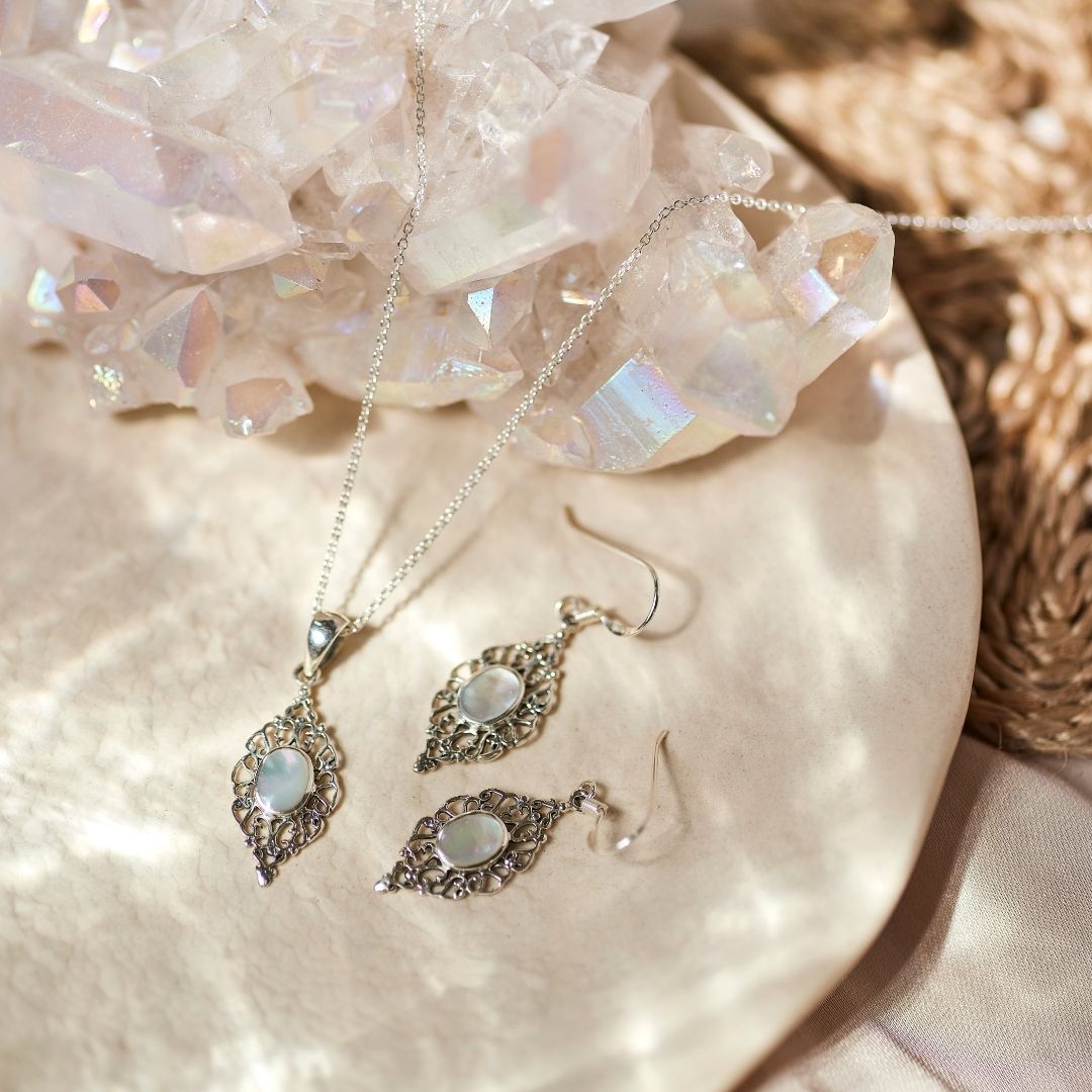 Sahara Weißes Perlmutt Silber Set