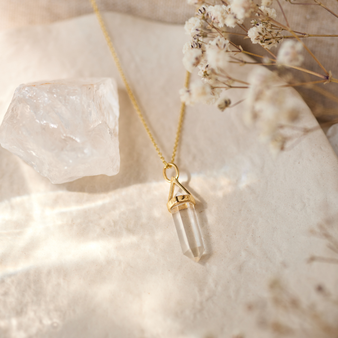 Soul Kristallspitze Bergkristall Charm Golden