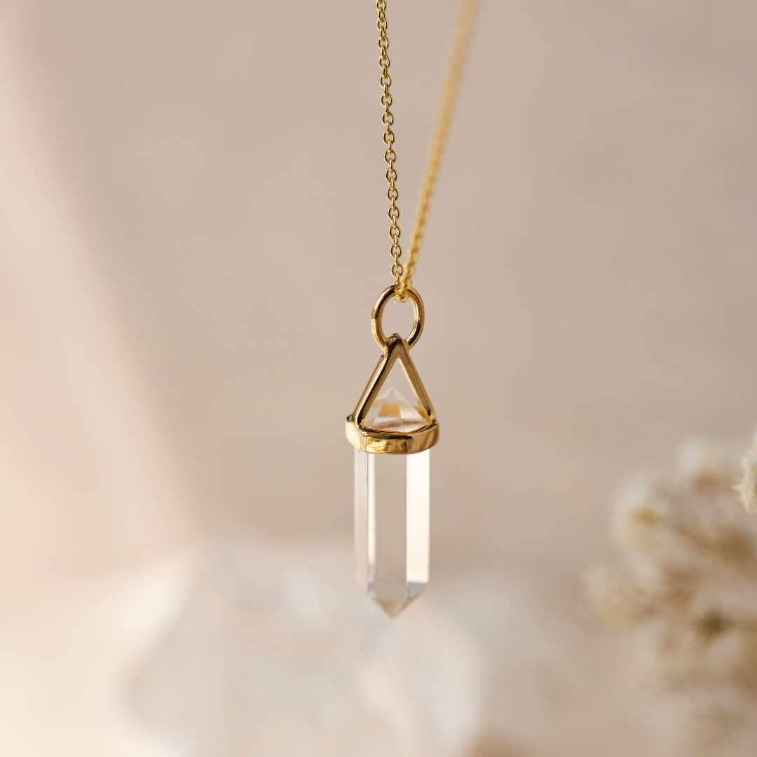 Soul Kristallspitze Bergkristall Charm Golden