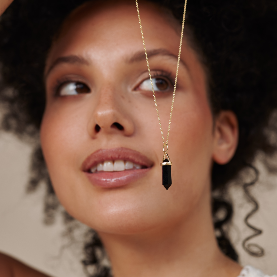 Soul Kristallspitze Onyx Charm Golden