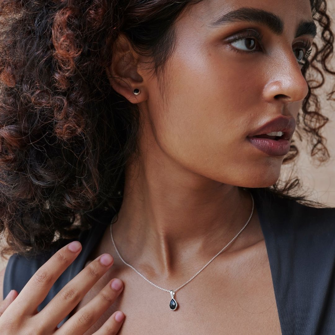 Steinbock Onyx Charm Silber