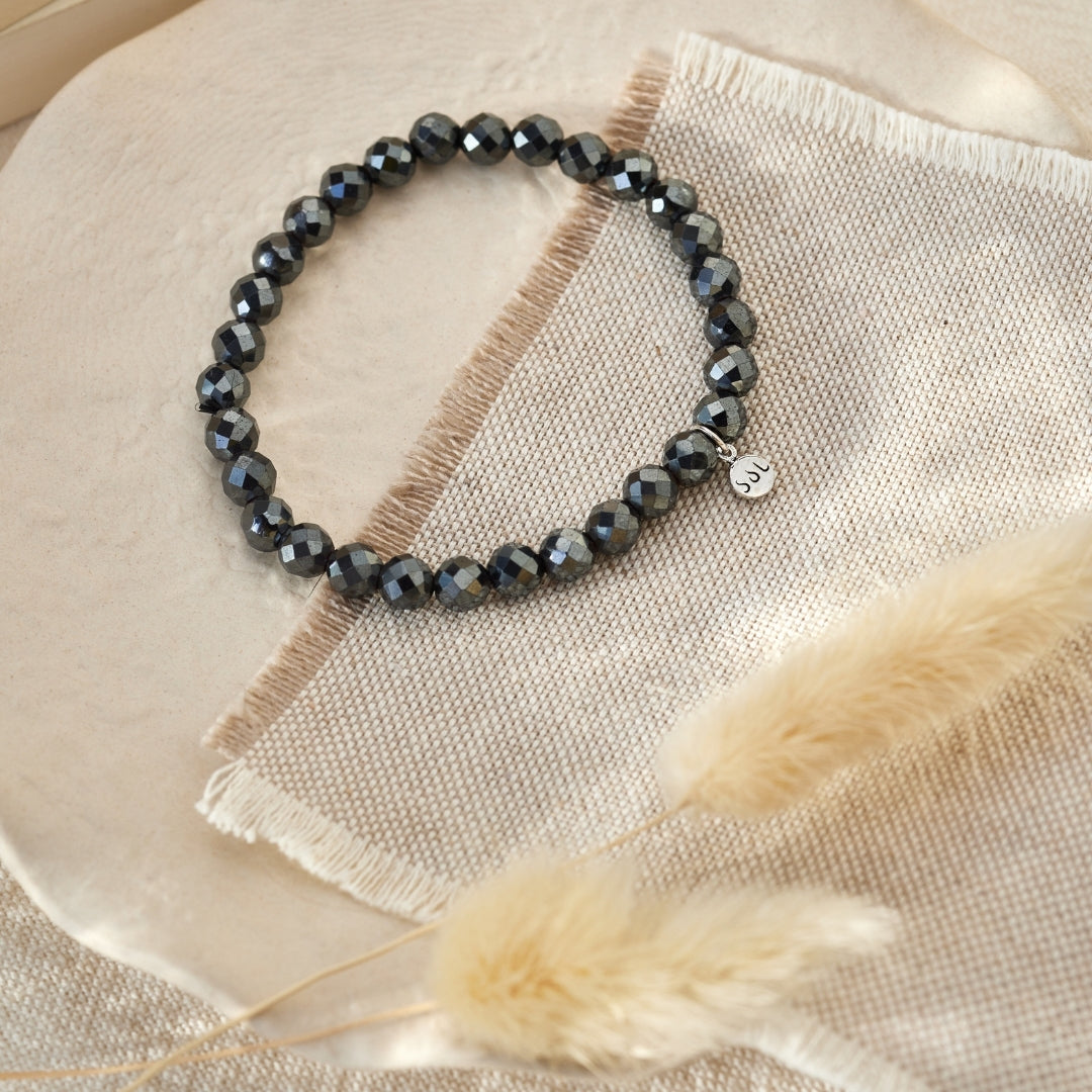 STRENGTH Hämatit Armband