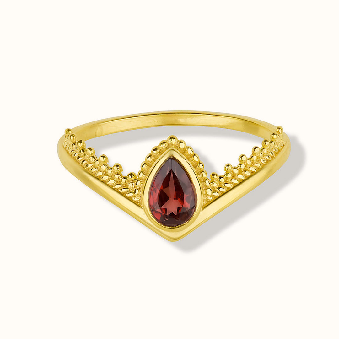 Tiara Granat Ring Golden