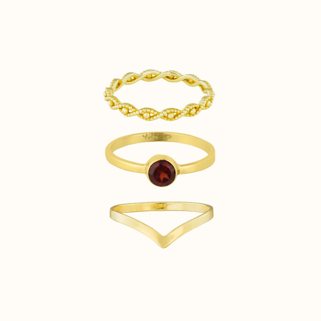 Una Granat Ring Golden Set