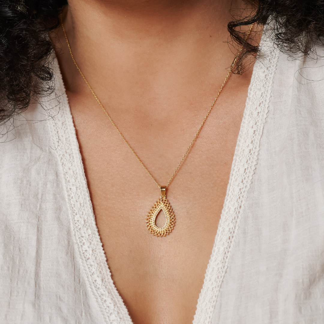 Yasmin Charm Golden