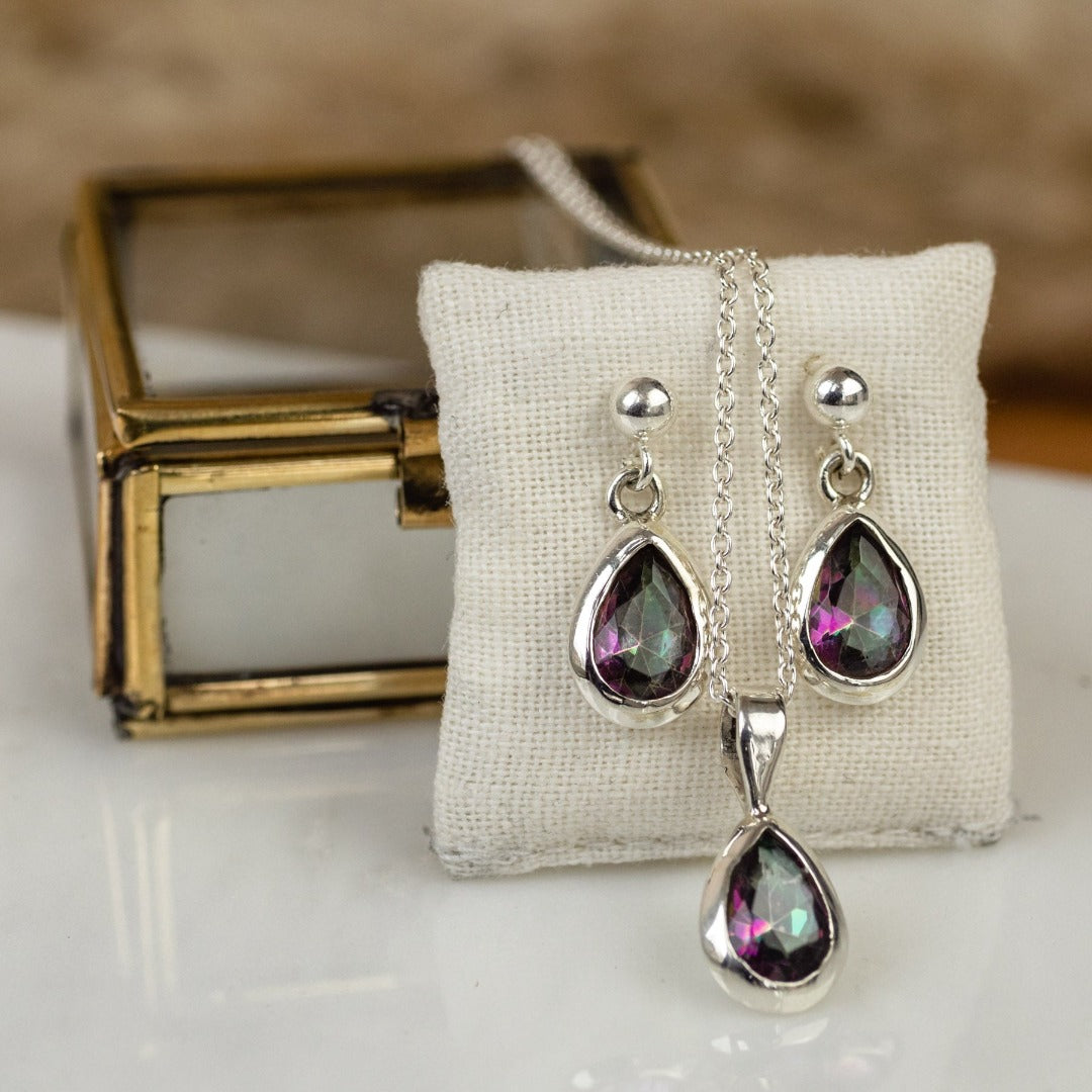 Agua Aura-Quarz Charm Silber - Spirit of Liebs