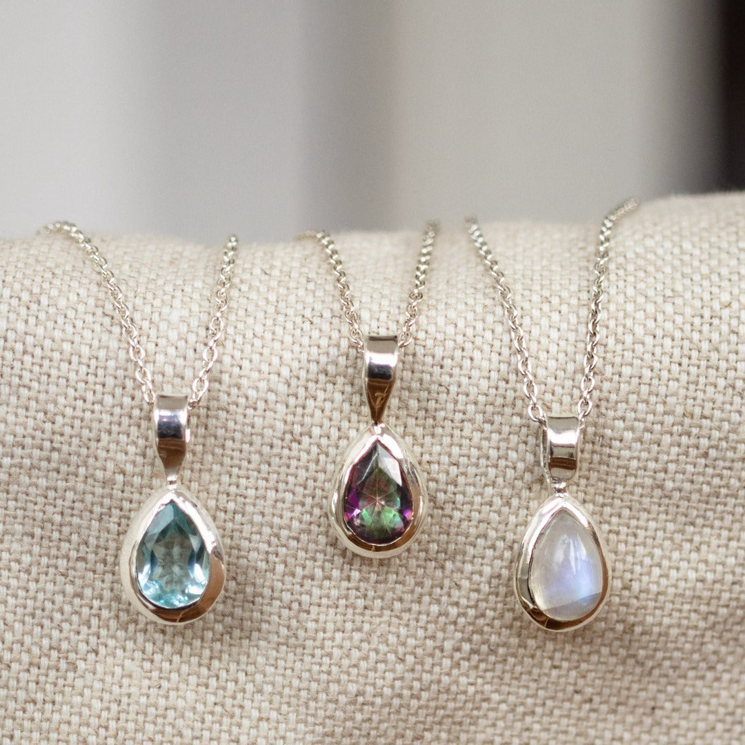 Agua Aura-Quarz Charm Silber - Spirit of Liebs