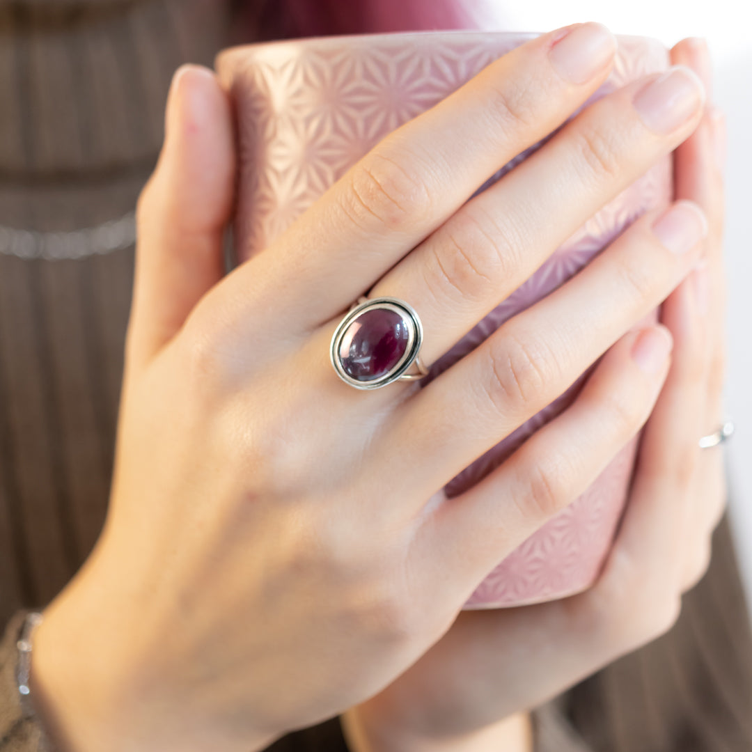 Aylin Granat Ring Silber - Spirit of Liebs