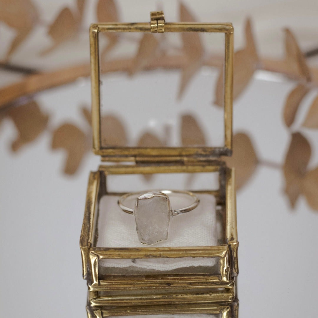 Gaia Mondstein Ring Silber - Spirit of Liebs