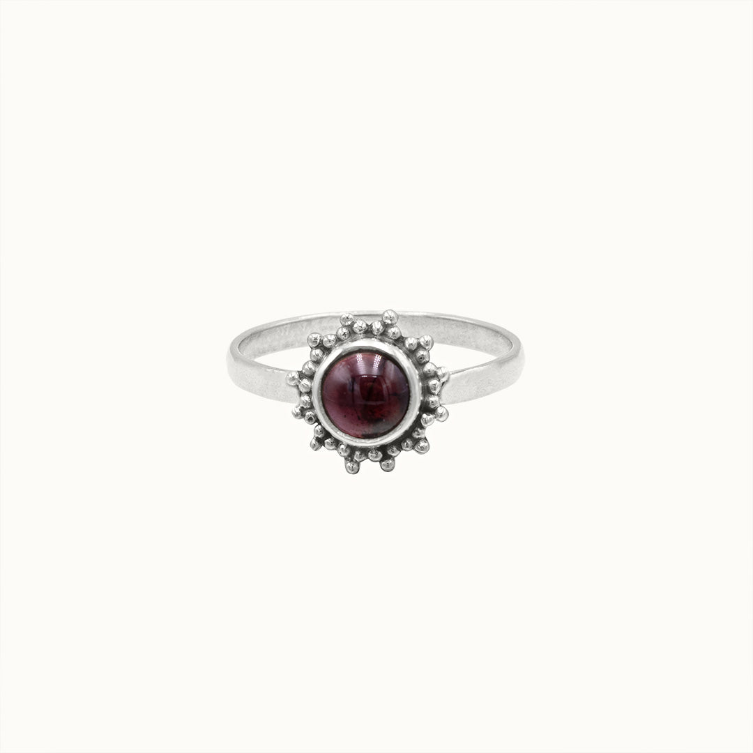 Indische Sonne Granat Ring Silber - Spirit of Liebs