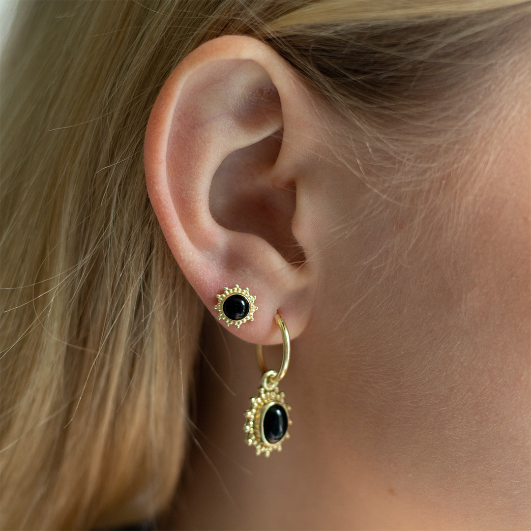 Indische Sonne Onyx Ohrstecker Golden - Spirit of Liebs