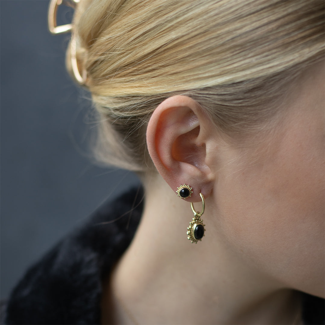 Indische Sonne Onyx Ohrstecker Golden - Spirit of Liebs
