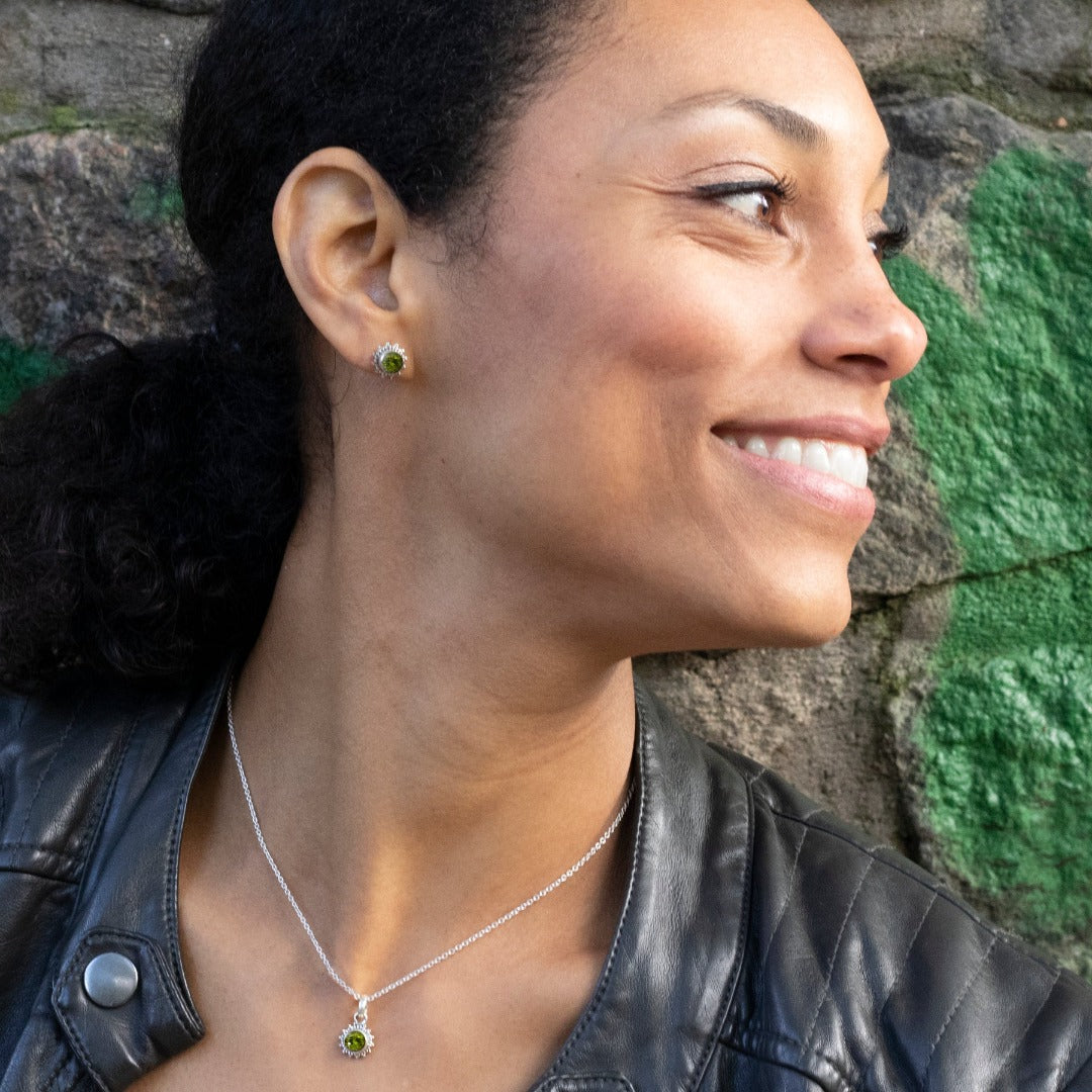 Indische Sonne Peridot Ohrstecker Silber - Spirit of Liebs